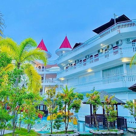 לנגקאווי Landcons Hotel & Resort מראה חיצוני תמונה